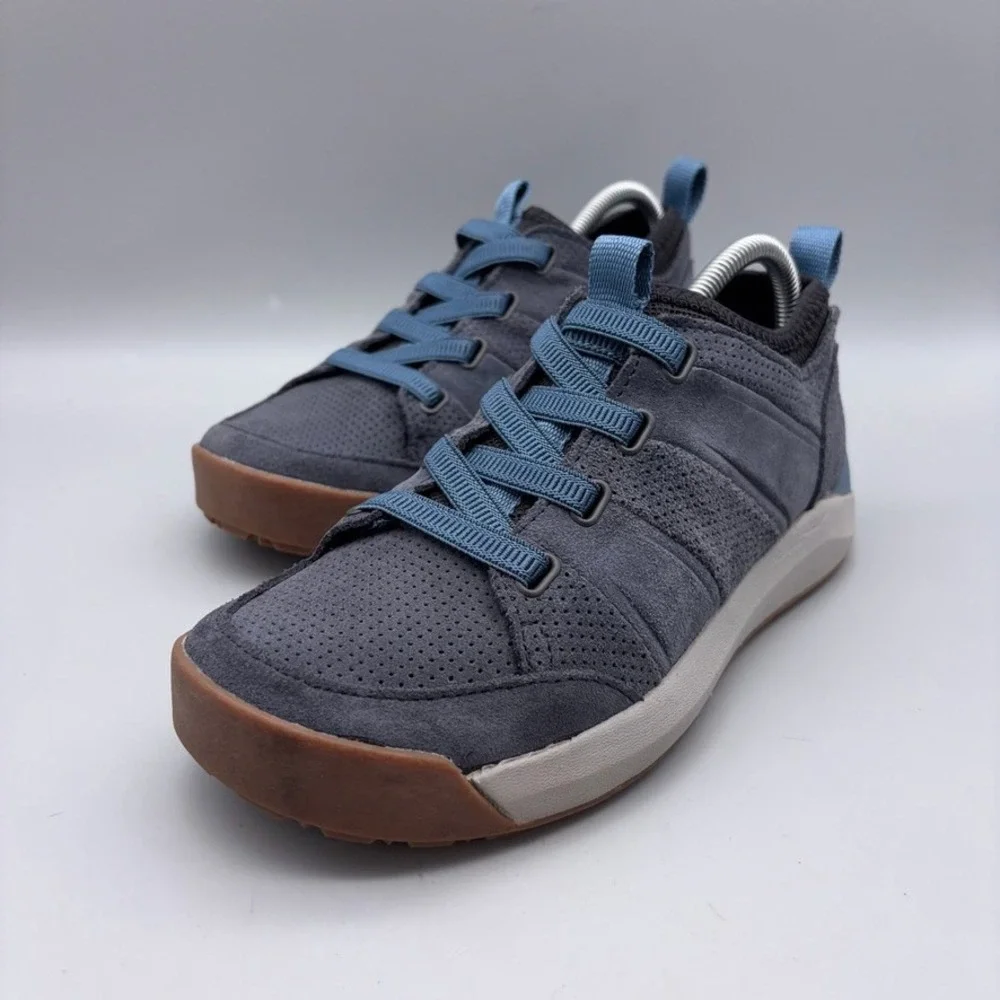 LL Bean Shoes Women 7 Gray Suede Perforated Outdoor Vista Low Lace Sneakers